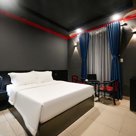 הו צ'י מין סיטי Trung Mai Hotel מראה חיצוני תמונה